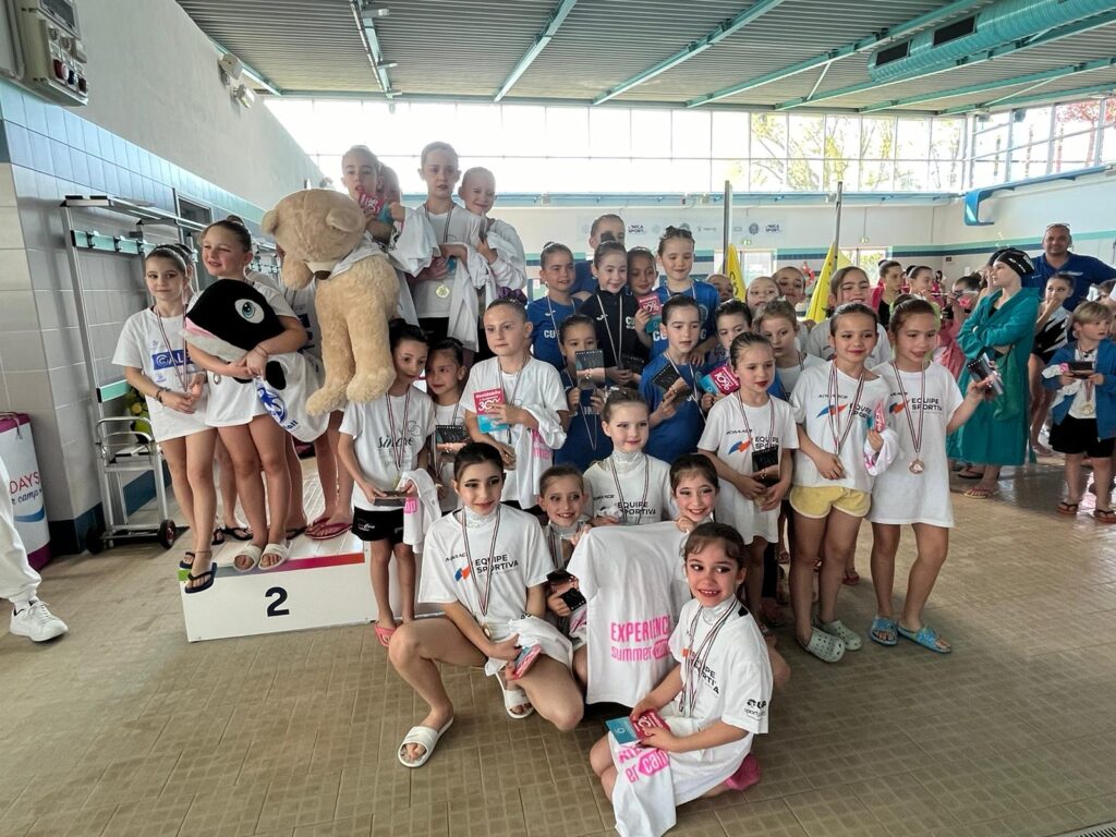 I love Sincro: Equipe Sportiva e il nuoto artistico alla rassegna lombarda.